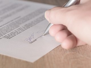 The Benefits of Leasing over Buying your Telecoms Equipment